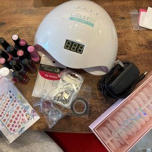 Nail kit supplies